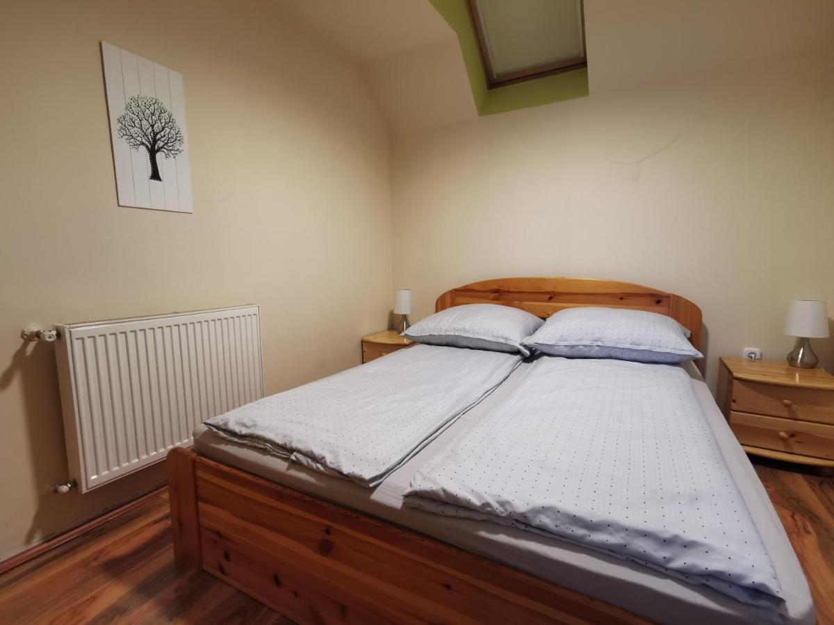 Galery Apartman Gyula Luaran gambar