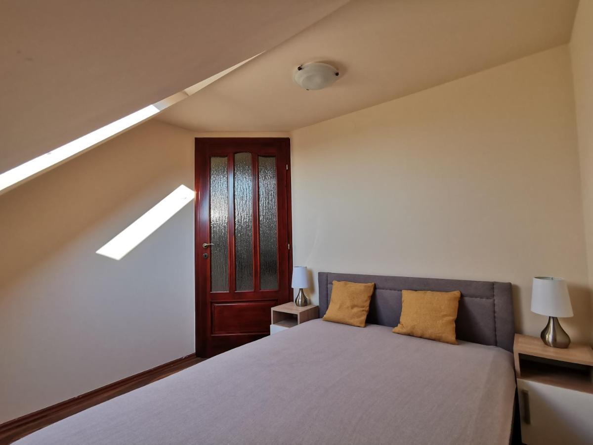 Galery Apartman Gyula Luaran gambar